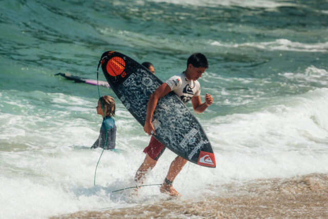 King and Queen of the Groms 2026, apresentado por Quiksilver e Roxy, em Itamambuca, Ubatuba (SP). Foto: Divulgação
