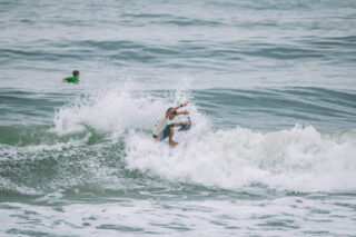 King and Queen of the Groms 2026, apresentado por Quiksilver e Roxy, em Itamambuca, Ubatuba (SP). Foto: Divulgação