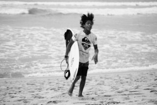 King and Queen of the Groms 2026, apresentado por Quiksilver e Roxy, em Itamambuca, Ubatuba (SP). Foto: Divulgação
