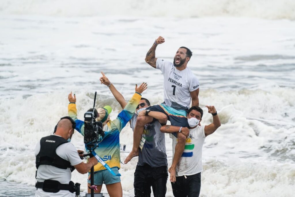 Italo Ferreira defenderá o Brasil no Mundial ISA 2026 em Punta Rocas, no Peru