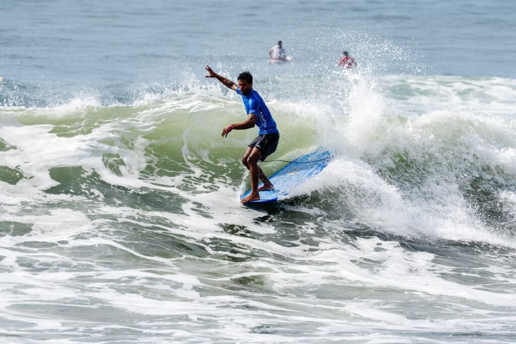 Alexandre Escobar termina em sexto lugar no Mundial de Longboard 2026