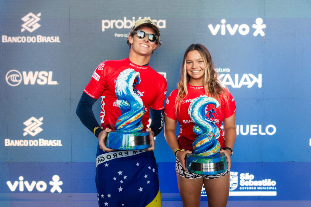 Ryan Kainalo e Charli Hately campeões em Maresias